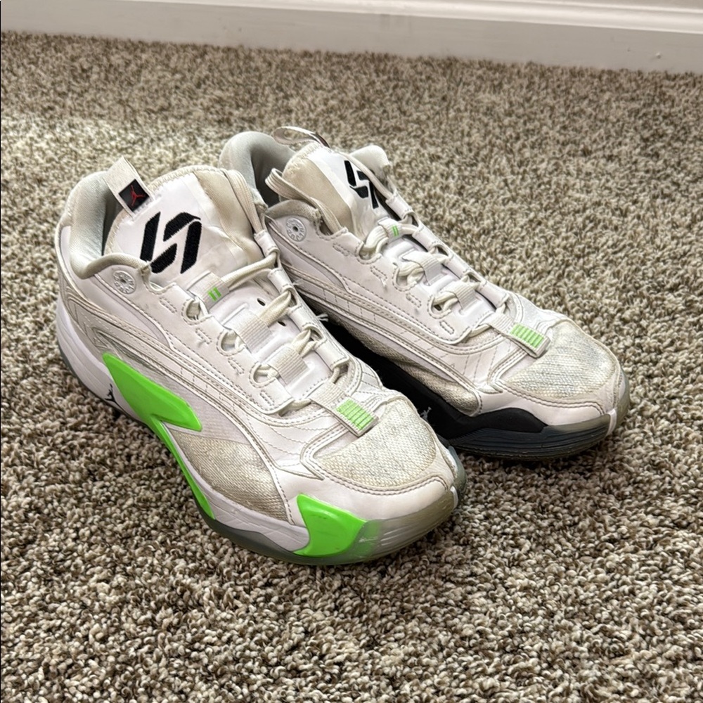 Jordan Silver and Green Sneakers Athletic Mid-Top